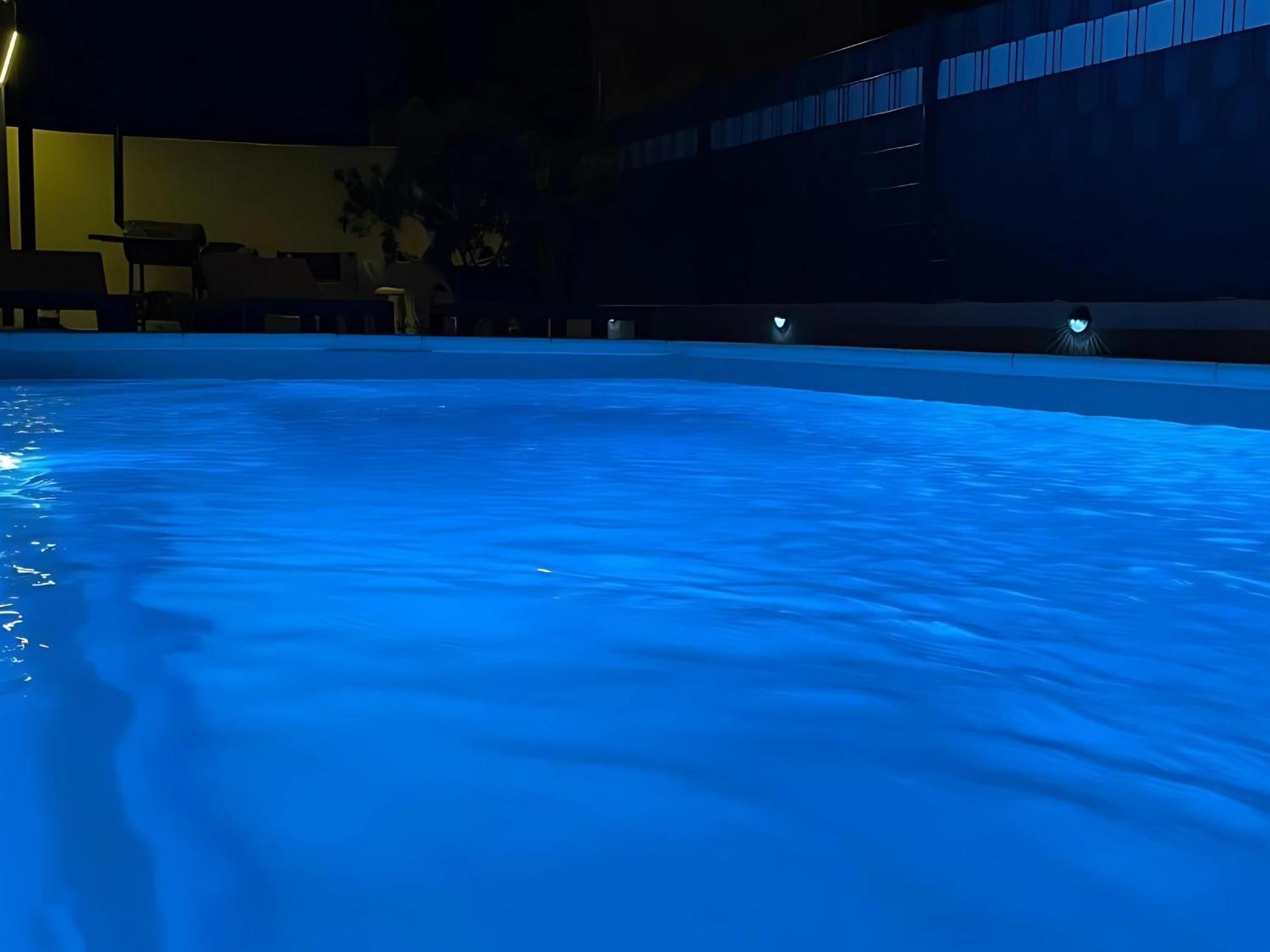 Villa Andrijana - Exclusively Yours - Family Getaway With Private Pool Kastela Ngoại thất bức ảnh