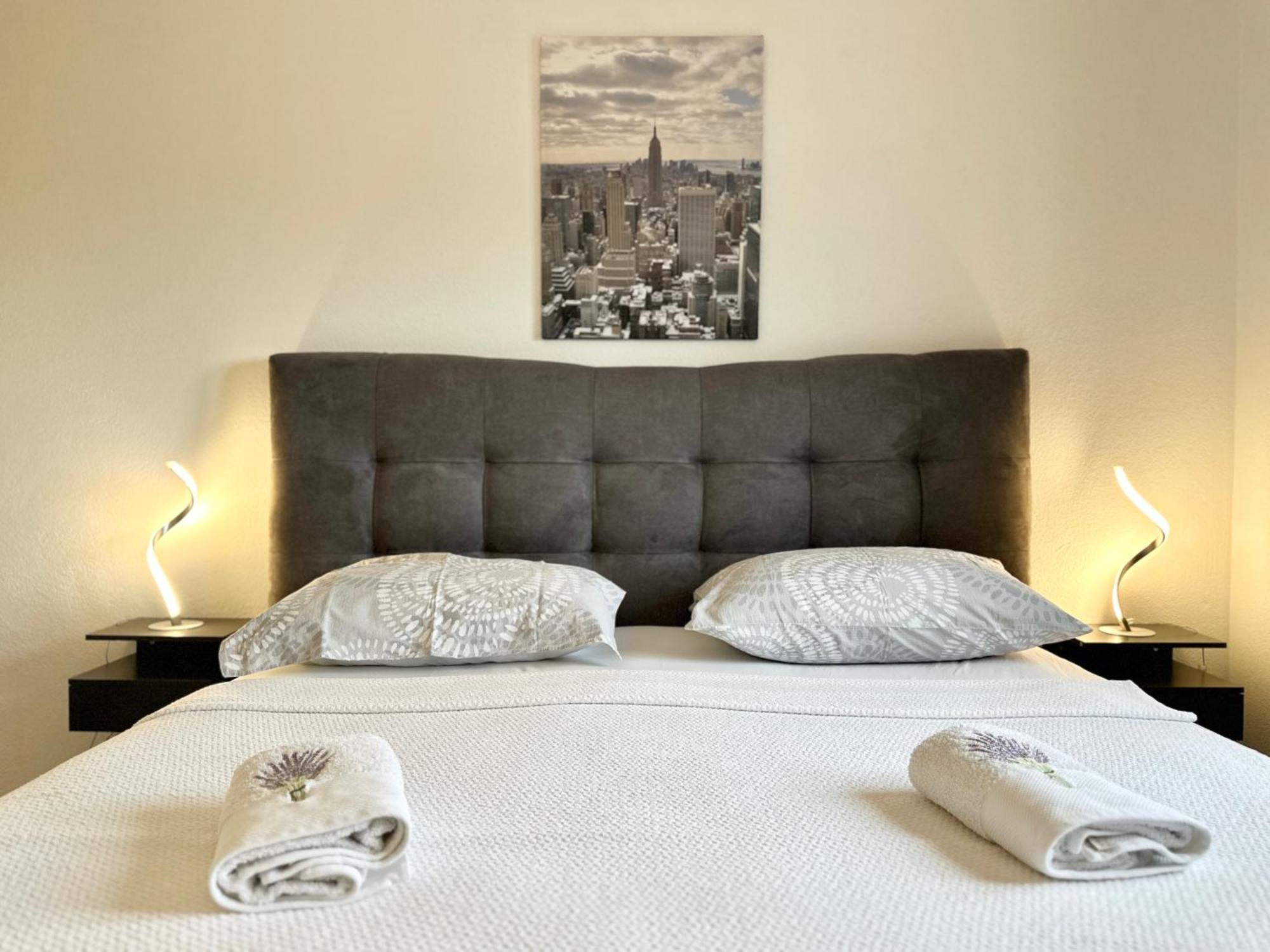 Villa Andrijana - Exclusively Yours - Family Getaway With Private Pool Kastela Ngoại thất bức ảnh