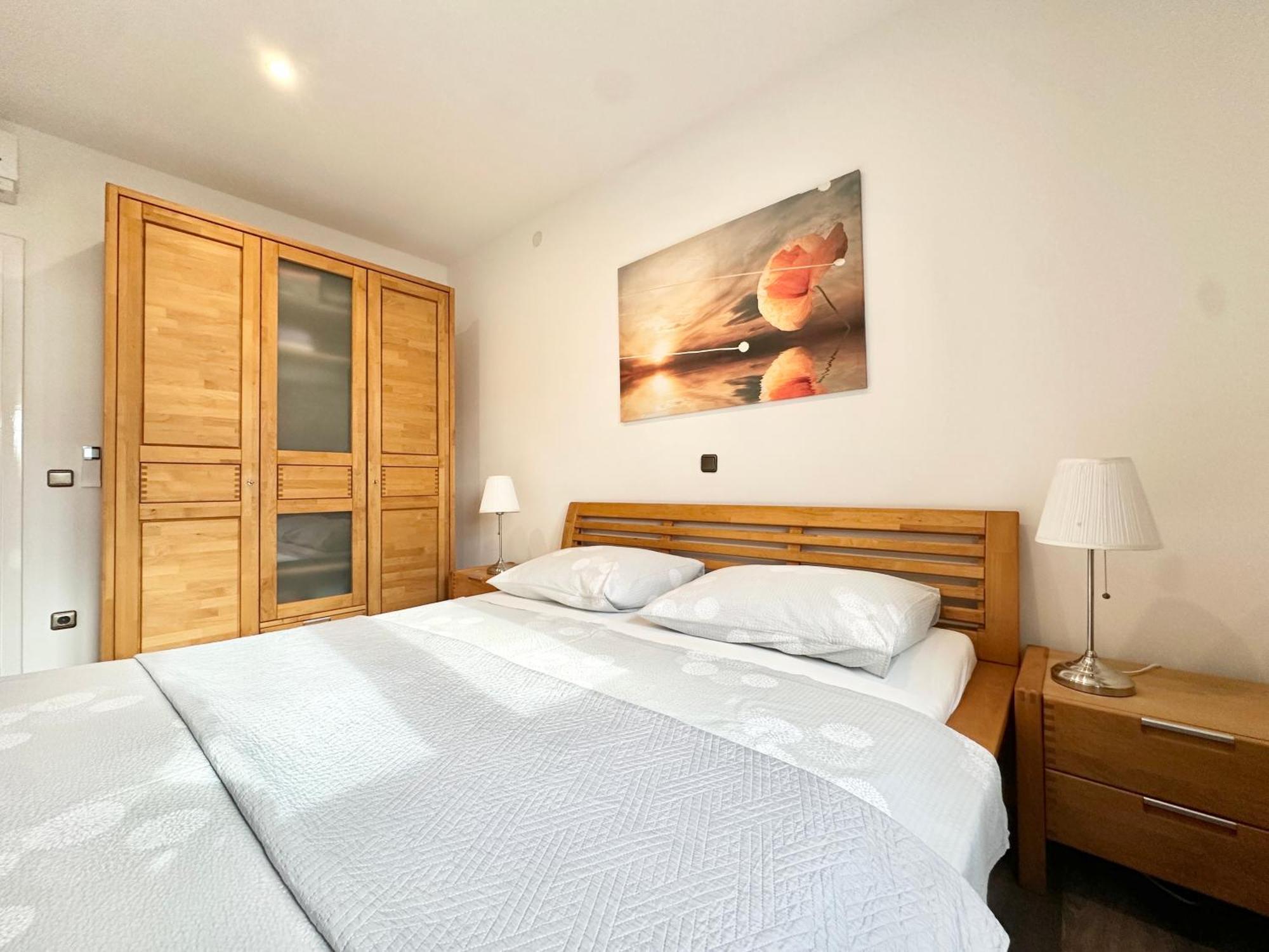 Villa Andrijana - Exclusively Yours - Family Getaway With Private Pool Kastela Ngoại thất bức ảnh